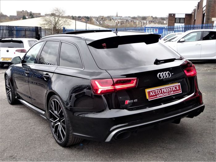 Audi RS6 4.0T FSI Quattro Performance 5dr Tip Auto HUGH SPEC AUDI WARRANTY DYNAMIC PACK 66 REG Estate Petrol Black