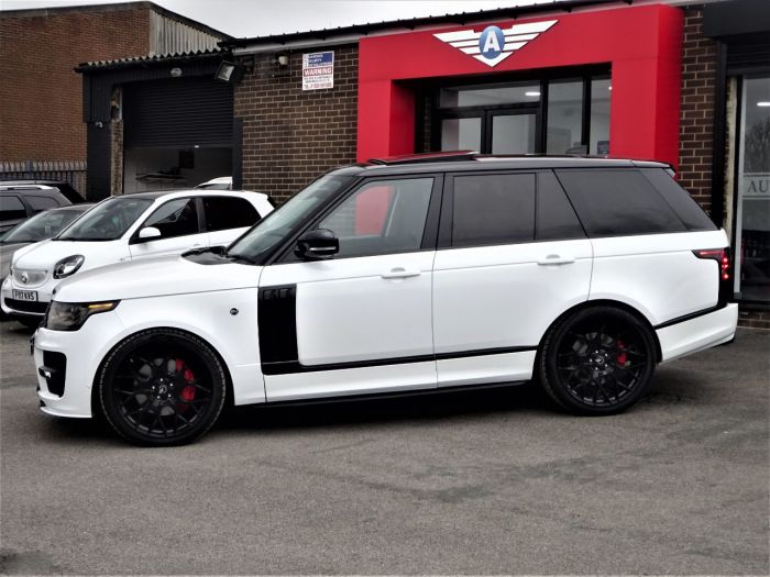Land Rover Range Rover 4.4 SDV8 Vogue 4dr Auto SVO DIAMONDD BLACK EDITION LOW MILEAGE 339 BHP LR WARRANTY WHITE 67 REG Estate Diesel Furi White