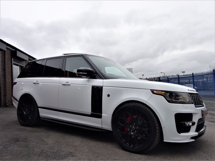 Land Rover Range Rover 4.4 SDV8 Vogue 4dr Auto SVO DIAMONDD BLACK EDITION LOW MILEAGE 339 BHP LR WARRANTY WHITE 67 REG Estate Diesel Furi White