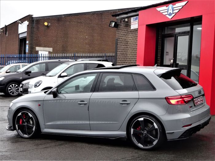 Audi RS3 2.5 Quattro 5dr S Tronic NARDO GREY HUGH SPEC PAN ROOF RED STITCHED BUCKET LEATHER SPORTS EXHAUSTS Hatchback Petrol Grey