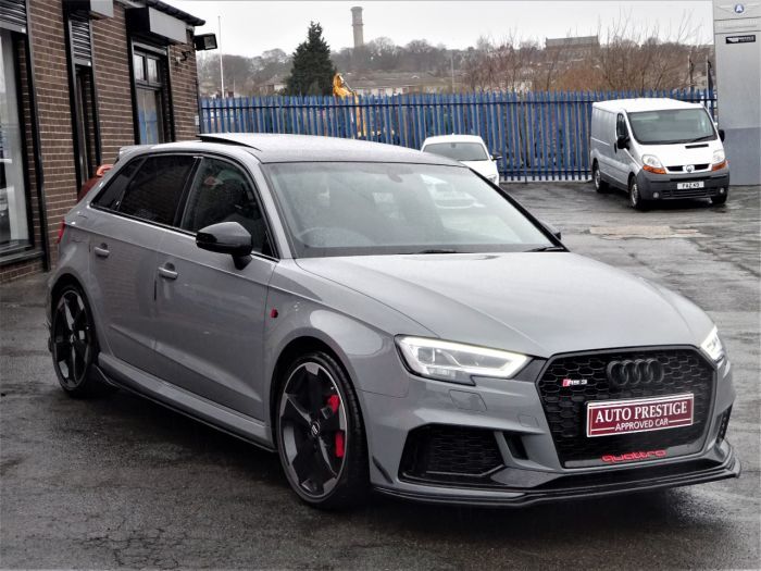 Audi RS3 2.5 Quattro 5dr S Tronic NARDO GREY HUGH SPEC PAN ROOF RED STITCHED BUCKET LEATHER SPORTS EXHAUSTS Hatchback Petrol Grey