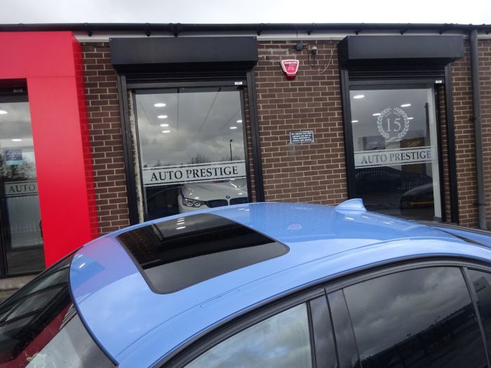 BMW M3 3.0 M3 4dr DCT HUGH SPEC HEADS UP DISPLAY SUNROOF REVERSE CAMERA Saloon Petrol Blue