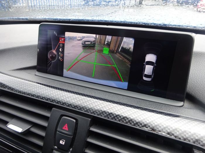 BMW M3 3.0 M3 4dr DCT HUGH SPEC HEADS UP DISPLAY SUNROOF REVERSE CAMERA Saloon Petrol Blue