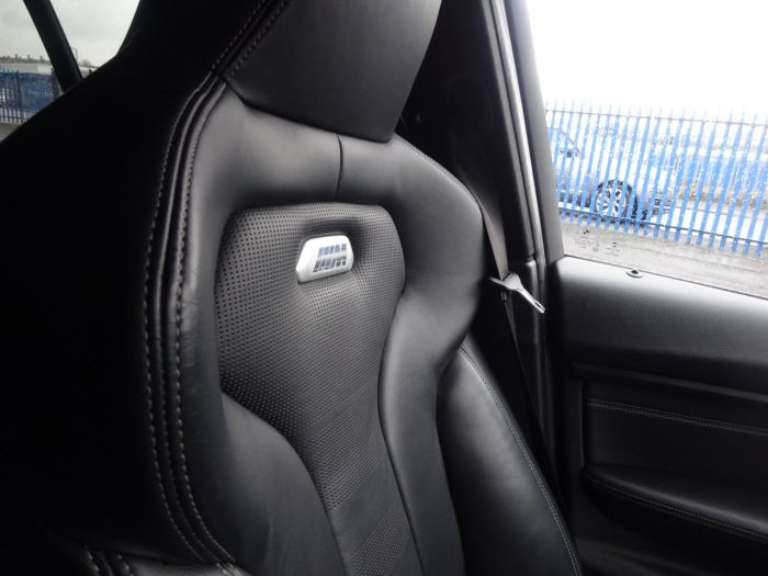 BMW M3 3.0 M3 4dr DCT HUGH SPEC HEADS UP DISPLAY SUNROOF REVERSE CAMERA Saloon Petrol Blue