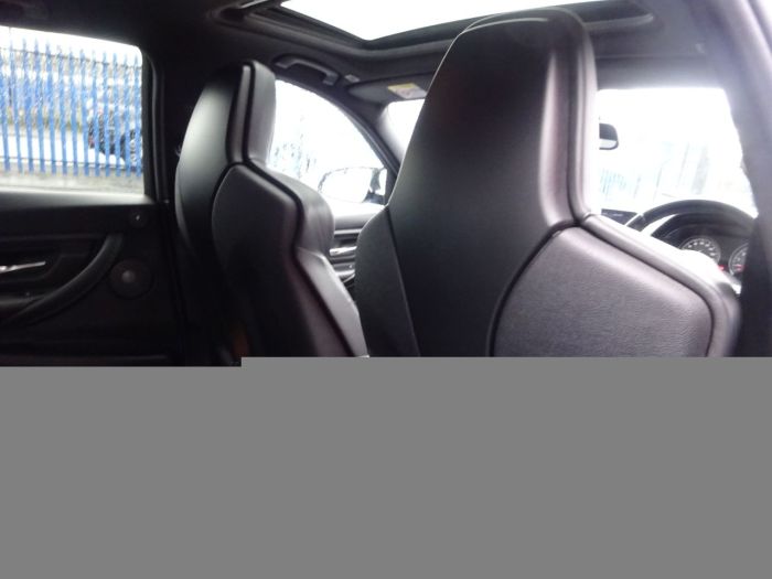 BMW M3 3.0 M3 4dr DCT HUGH SPEC HEADS UP DISPLAY SUNROOF REVERSE CAMERA Saloon Petrol Blue
