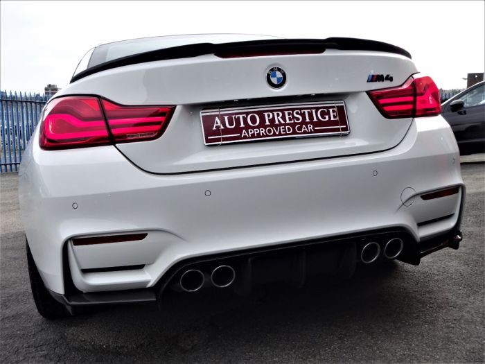 BMW M4 3.0 2dr DCT M4 GTS PACK LOW MILEAGE CARBON M PERFORMANCE PACKAGE FBMWSH Convertible Petrol White