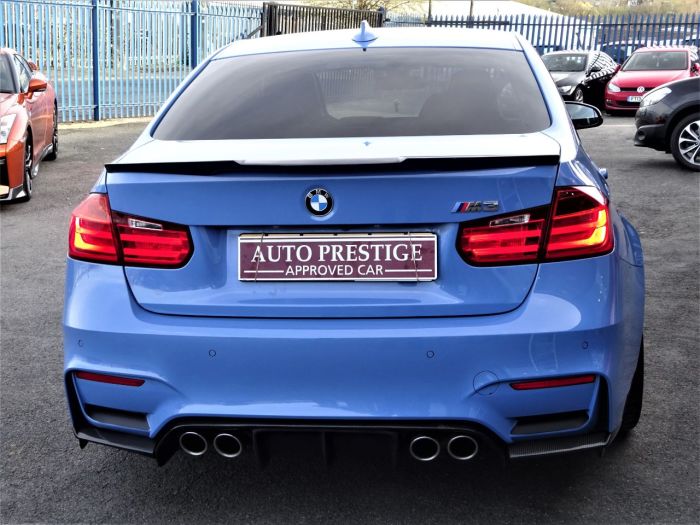 BMW M3 3.0 M3 4dr DCT HUGH SPEC HEADS UP DISPLAY SUNROOF REVERSE CAMERA Saloon Petrol Blue