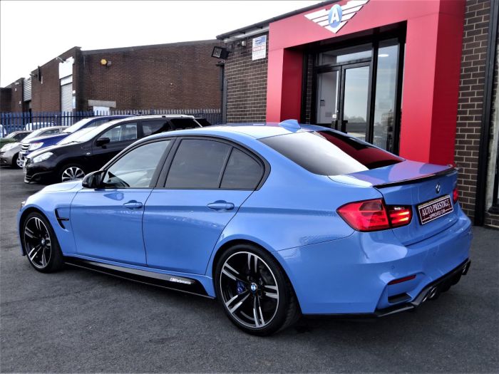 BMW M3 3.0 M3 4dr DCT HUGH SPEC HEADS UP DISPLAY SUNROOF REVERSE CAMERA Saloon Petrol Blue