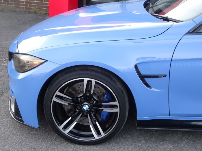 BMW M3 3.0 M3 4dr DCT HUGH SPEC HEADS UP DISPLAY SUNROOF REVERSE CAMERA Saloon Petrol Blue