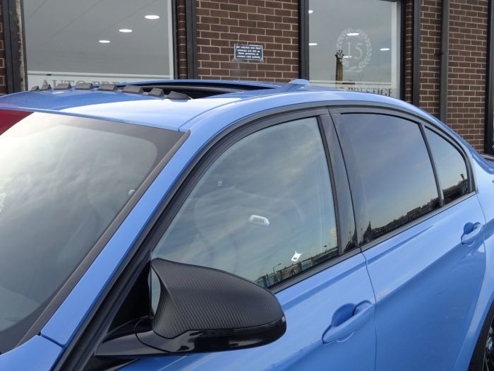 BMW M3 3.0 M3 4dr DCT HUGH SPEC HEADS UP DISPLAY SUNROOF REVERSE CAMERA Saloon Petrol Blue