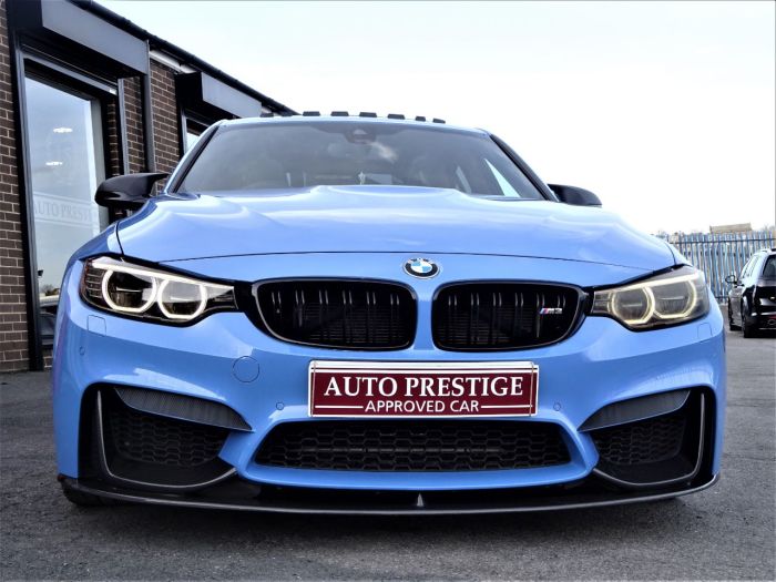 BMW M3 3.0 M3 4dr DCT HUGH SPEC HEADS UP DISPLAY SUNROOF REVERSE CAMERA Saloon Petrol Blue