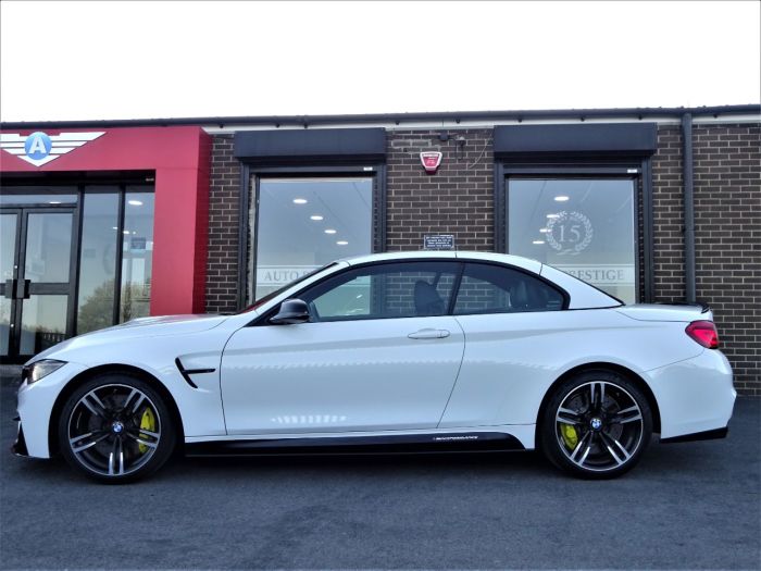 BMW M4 3.0 2dr DCT M4 GTS PACK LOW MILEAGE CARBON M PERFORMANCE PACKAGE FBMWSH Convertible Petrol White