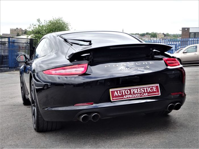 Porsche 911 3.4 991 2dr PDK WITH HUGH SPEC BUCKETS LOW MILEAGE OVER 12K WORTH OF EXTRAS Coupe Petrol Black