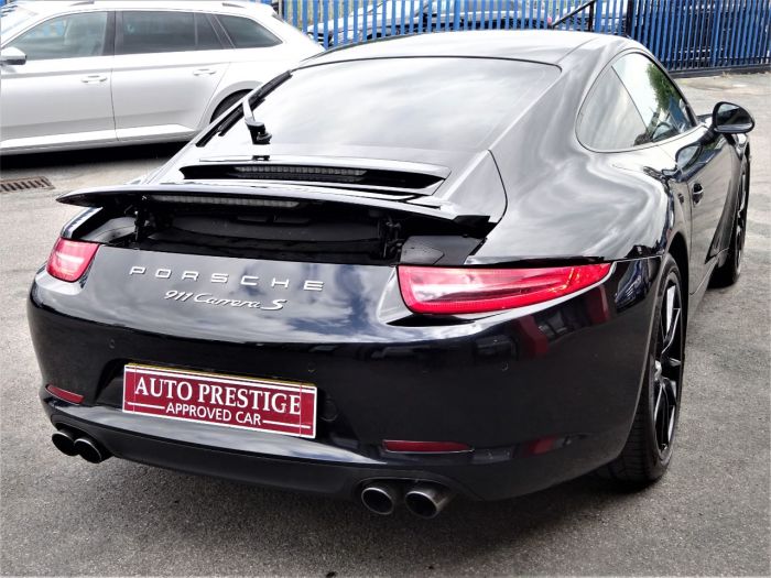 Porsche 911 3.4 991 2dr PDK WITH HUGH SPEC BUCKETS LOW MILEAGE OVER 12K WORTH OF EXTRAS Coupe Petrol Black