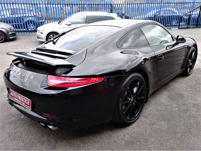 Porsche 911 3.4 991 2dr PDK WITH HUGH SPEC BUCKETS LOW MILEAGE OVER 12K WORTH OF EXTRAS Coupe Petrol Black