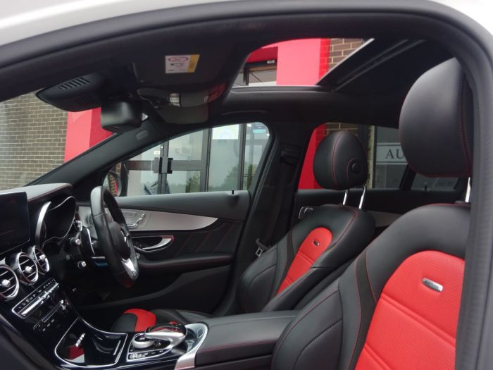 Mercedes-Benz C Class 4.0 C63 Premium 4dr Auto EDITION 1 UPGRADES PANORAMIC SUNROOF Saloon Petrol White