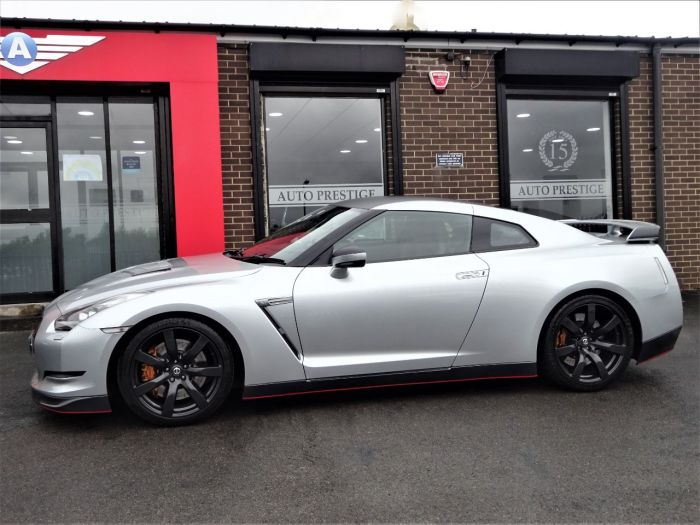 Nissan GT-R 3.8 GT-R PREMIUM EDITION S-A STAGE 1 WITH NISMO DETAILING PACK AND BLACK PACK 60 REG Coupe Petrol Silver