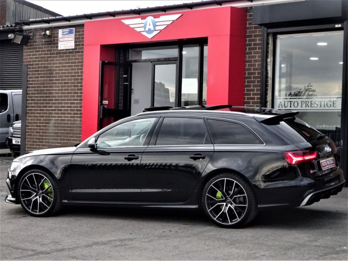 Audi RS6 4.0T FSI Quattro RS 6 Performance 5dr Tip Auto HUGH SPEC WRC PLATE NUMBER FASH PAN ROOF Estate Petrol Black