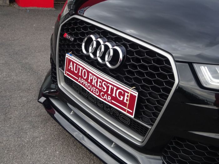 Audi RS6 4.0T FSI Quattro RS 6 Performance 5dr Tip Auto HUGH SPEC WRC PLATE NUMBER FASH PAN ROOF Estate Petrol Black