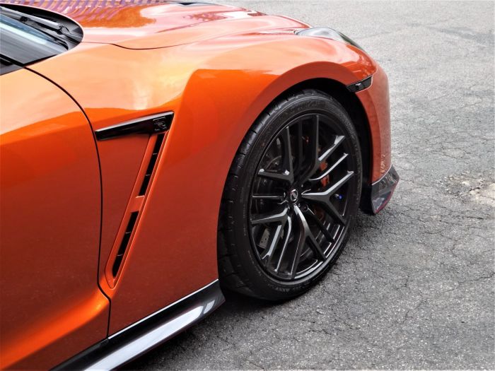 Nissan GT-R 3.8 Recaro 2dr Auto Coupe Petrol Gold