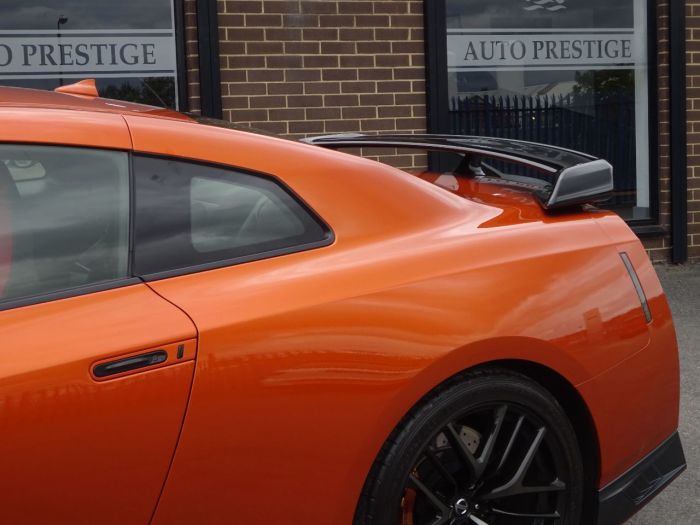 Nissan GT-R 3.8 Recaro 2dr Auto Coupe Petrol Gold
