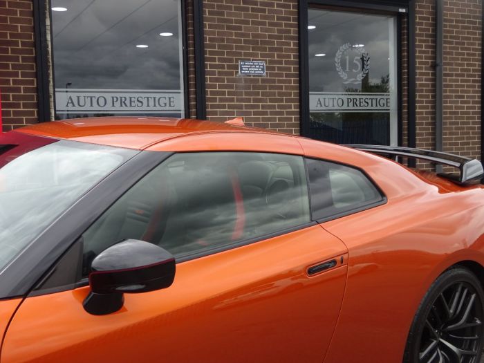 Nissan GT-R 3.8 Recaro 2dr Auto Coupe Petrol Gold