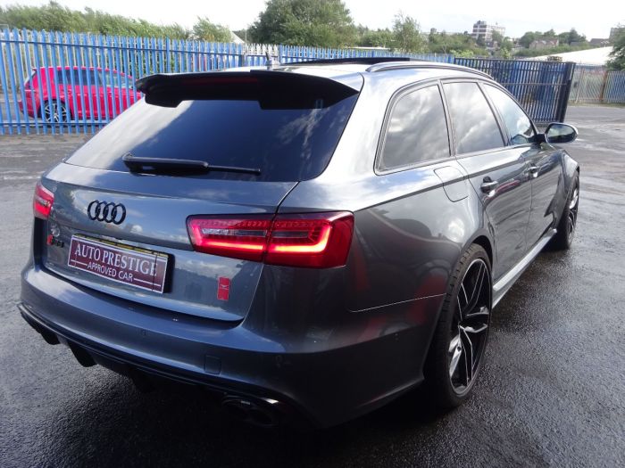 Audi RS6 4.0T FSI V8 Bi-Turbo RS6 Quattro 5dr Tip Auto HUGH SPEC PAN ROOF CAMERAS SPORTS EXHAUSTS BLACK PACK Estate Petrol Grey