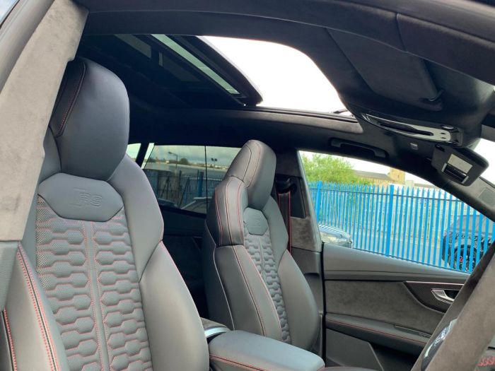 Audi Rs Q8 4.0 RS Q8 TFSI Quattro Vorsprung 5dr Tiptronic RED STITCHED LEATHER AS NEW... Estate Petrol Black