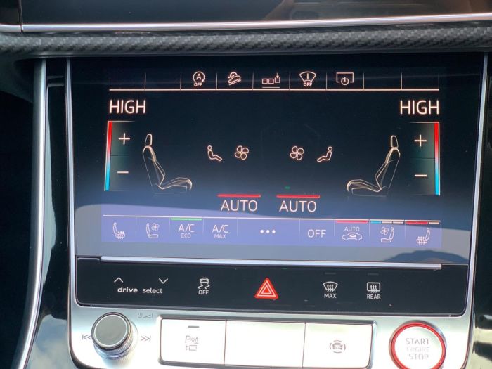 Audi Rs Q8 4.0 RS Q8 TFSI Quattro Vorsprung 5dr Tiptronic RED STITCHED LEATHER AS NEW... Estate Petrol Black