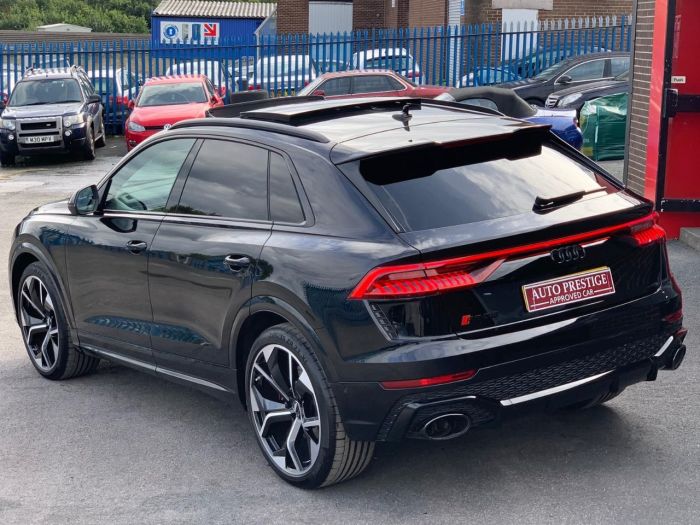 Audi Rs Q8 4.0 RS Q8 TFSI Quattro Vorsprung 5dr Tiptronic RED STITCHED LEATHER AS NEW... Estate Petrol Black