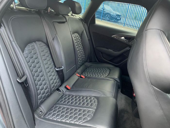 Audi RS6 4.0T FSI Quattro 5dr Tip Auto HUGE SPEC RARE FACTORY MATT GREY PAN ROOF Estate Petrol Grey