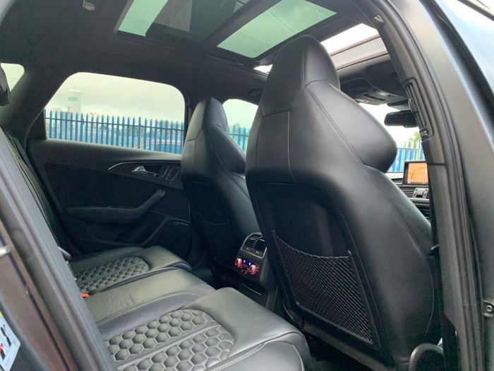 Audi RS6 4.0T FSI Quattro 5dr Tip Auto HUGE SPEC RARE FACTORY MATT GREY PAN ROOF Estate Petrol Grey