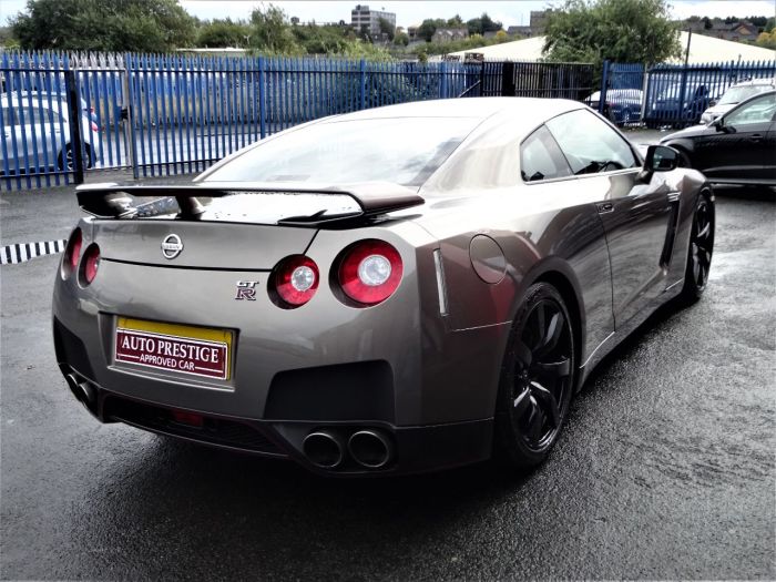 Nissan GT-R 3.8 GT-R PREMIUM EDITION S-A STANDARD CAR LOW OWNERS 60 REG GARAGED CAR Coupe Petrol Silver