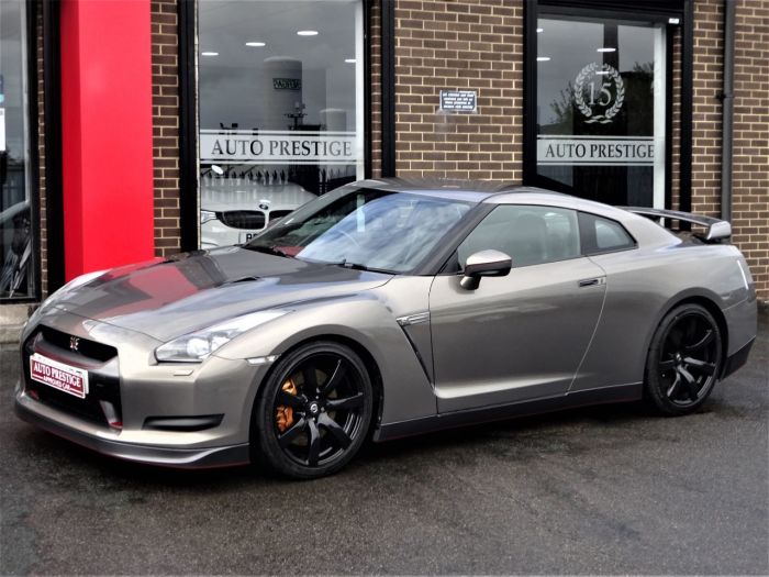 Nissan GT-R 3.8 GT-R PREMIUM EDITION S-A STANDARD CAR LOW OWNERS 60 REG GARAGED CAR Coupe Petrol Silver