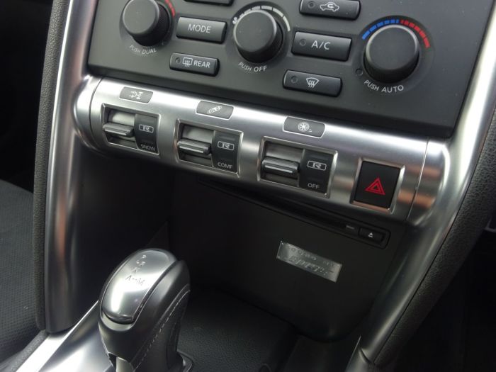 Nissan GT-R 3.8 GT-R PREMIUM EDITION S-A STANDARD CAR LOW OWNERS 60 REG GARAGED CAR Coupe Petrol Silver