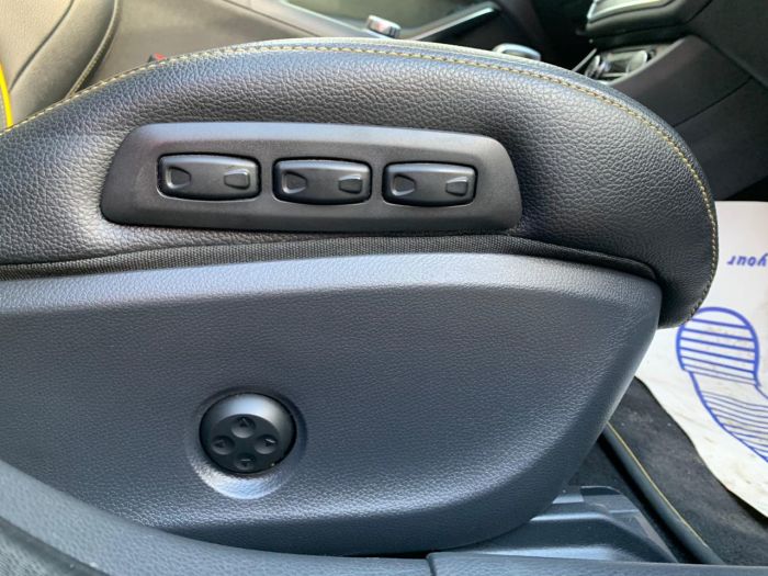 Mercedes-Benz A Class 2.0 A45 4Matic Yellow Night Edition 5dr Auto RARE LIMITED EDITION Hatchback Petrol Black