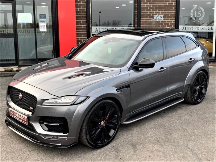 Jaguar F-pace 3.0d V6 S 5dr Auto AWD GTS UPGRADES PANROOF REAR ENTERTAINMENT Estate Diesel Grey