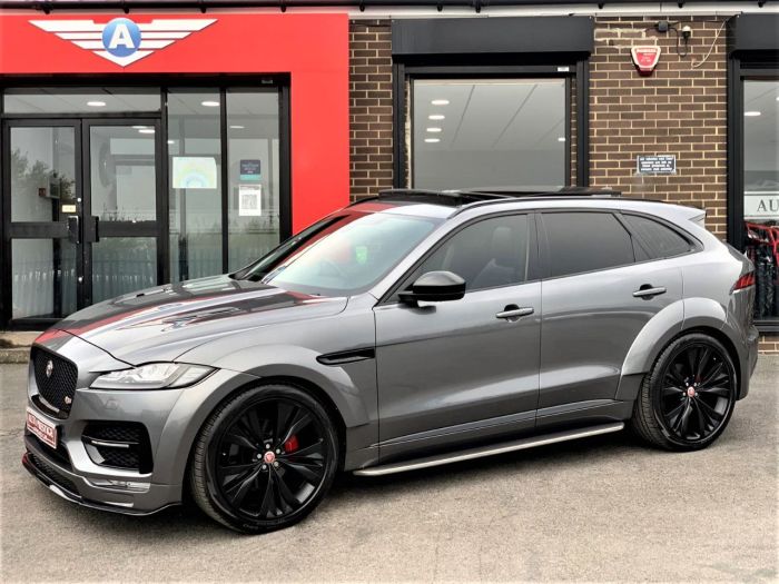 Jaguar F-pace 3.0d V6 S 5dr Auto AWD GTS UPGRADES PANROOF REAR ENTERTAINMENT Estate Diesel Grey