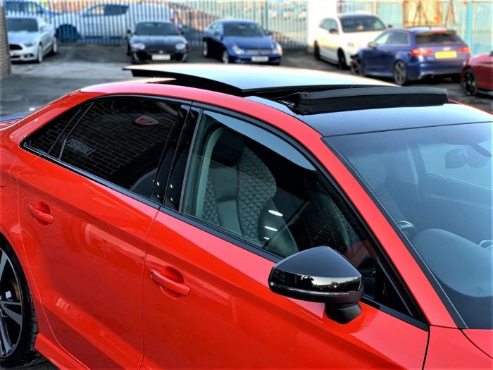 Audi RS3 2.5 TFSI RS 3 Quattro 4dr S Tronic HIGH SPEC BEST COLOUR COMBINATION Saloon Petrol Red