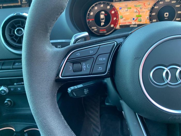 Audi RS3 2.5 TFSI RS 3 Quattro 4dr S Tronic HIGH SPEC BEST COLOUR COMBINATION Saloon Petrol Red