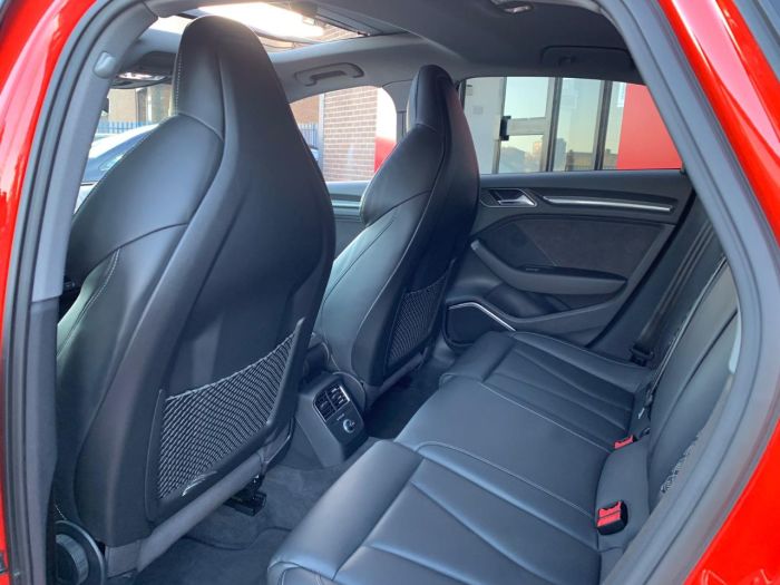 Audi RS3 2.5 TFSI RS 3 Quattro 4dr S Tronic HIGH SPEC BEST COLOUR COMBINATION Saloon Petrol Red