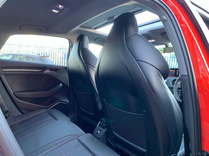 Audi RS3 2.5 TFSI RS 3 Quattro 4dr S Tronic HIGH SPEC BEST COLOUR COMBINATION Saloon Petrol Red