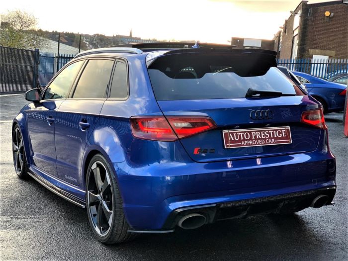 Audi RS3 2.5 TFSI RS 3 Quattro 5dr S Tronic PANROOD DYNAMIC PACK Hatchback Petrol Blue