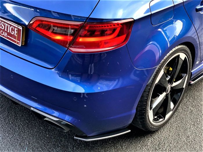 Audi RS3 2.5 TFSI RS 3 Quattro 5dr S Tronic PANROOD DYNAMIC PACK Hatchback Petrol Blue