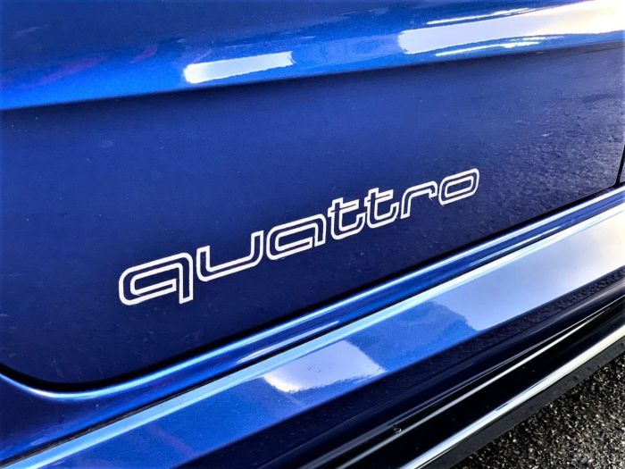 Audi RS3 2.5 TFSI RS 3 Quattro 5dr S Tronic PANROOD DYNAMIC PACK Hatchback Petrol Blue