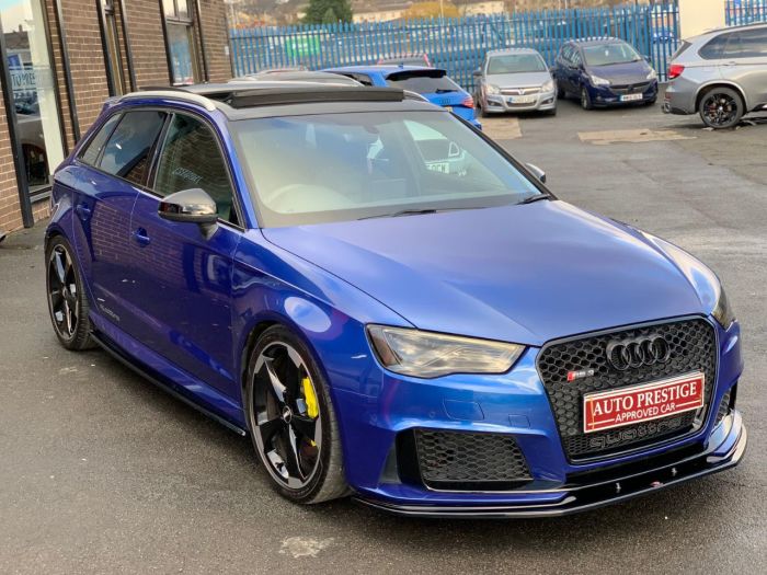 Audi RS3 2.5 TFSI RS 3 Quattro 5dr S Tronic PANROOD DYNAMIC PACK Hatchback Petrol Blue