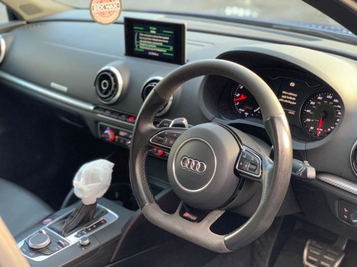 Audi RS3 2.5 TFSI RS 3 Quattro 5dr S Tronic PANROOD DYNAMIC PACK Hatchback Petrol Blue