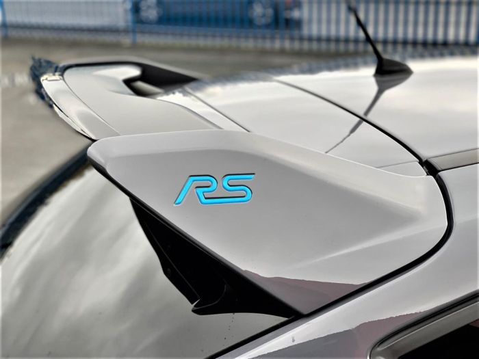 Ford Focus RS 2.3 EcoBoost 5dr LUX PACK SAT NAV 19"ALLOYS Hatchback Petrol Grey