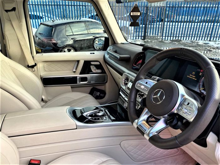 Mercedes-Benz G Class 4.0 G63 5dr 9G-Tronic AS NEW BLACK HUGE SPECIFICATION Estate Petrol Black