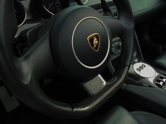 Lamborghini Gallardo 5.2 LP 560-4 SPIDER FACELIFT MODEL WITH PERFORMANTE SPECIFICATION Convertible Petrol Pearl White
